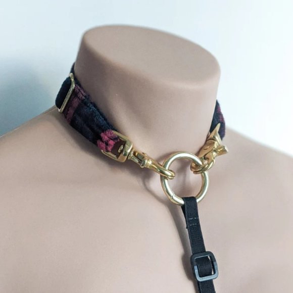 RIRI Adjustable Collared Body Harness with Spikes - Picture 8 of 13